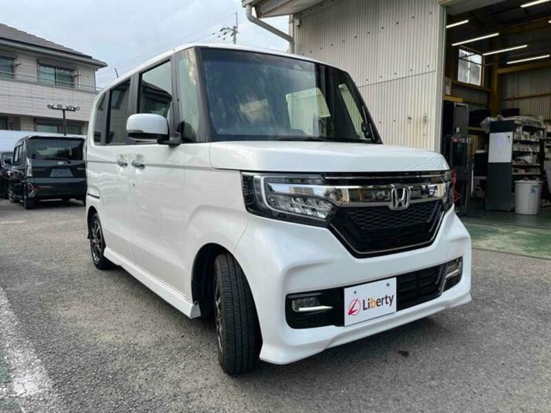 N BOX CUSTOM