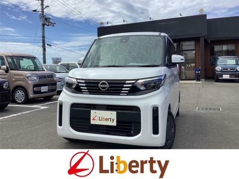 NISSAN ROOX