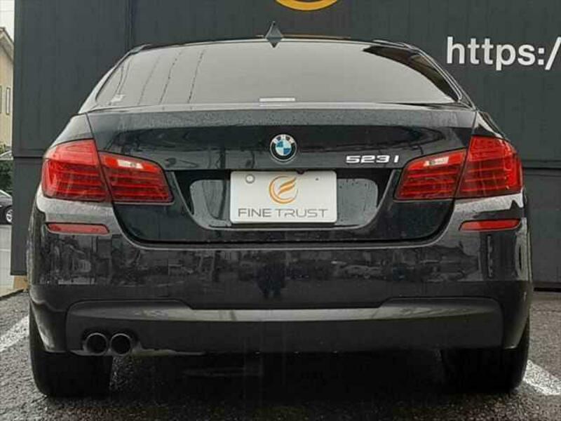 5 SERIES