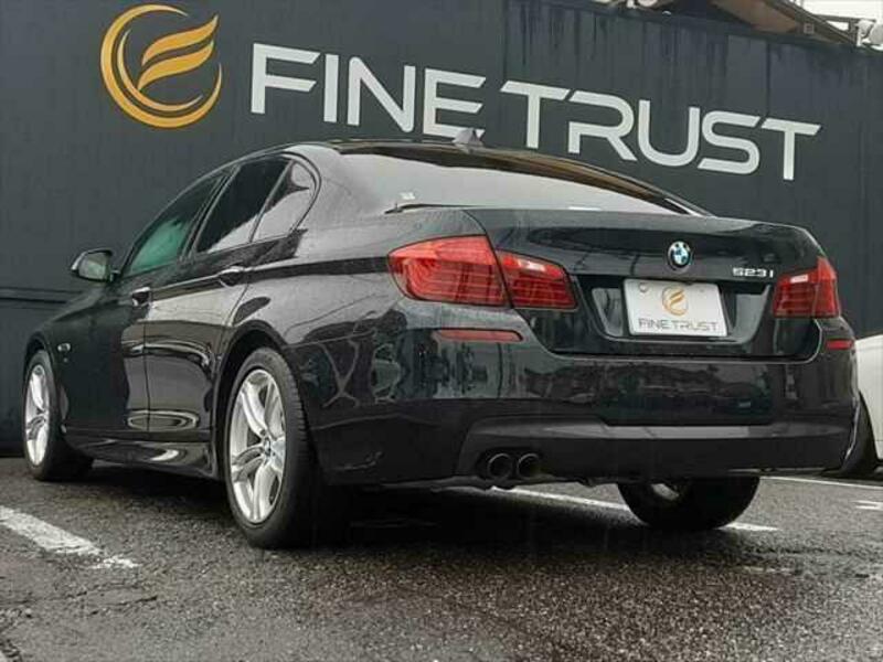 5 SERIES
