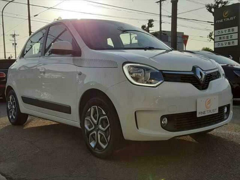 TWINGO