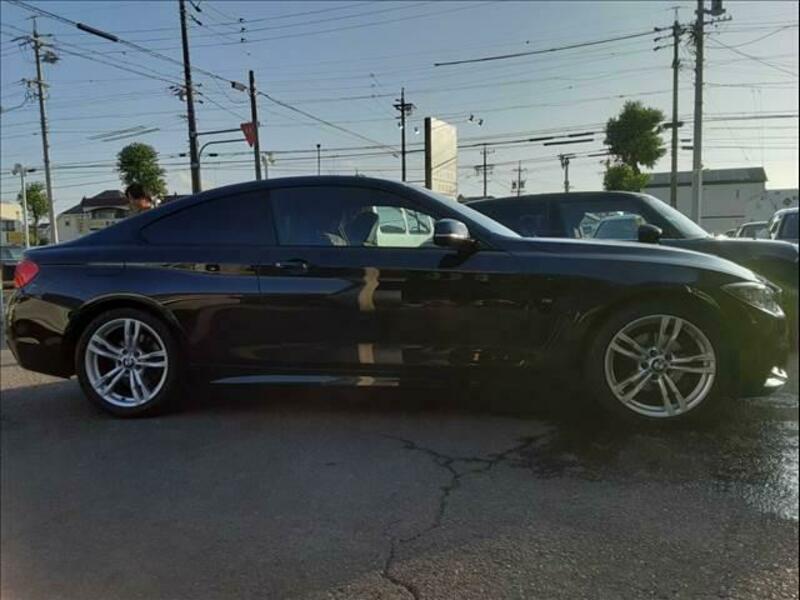 4 SERIES