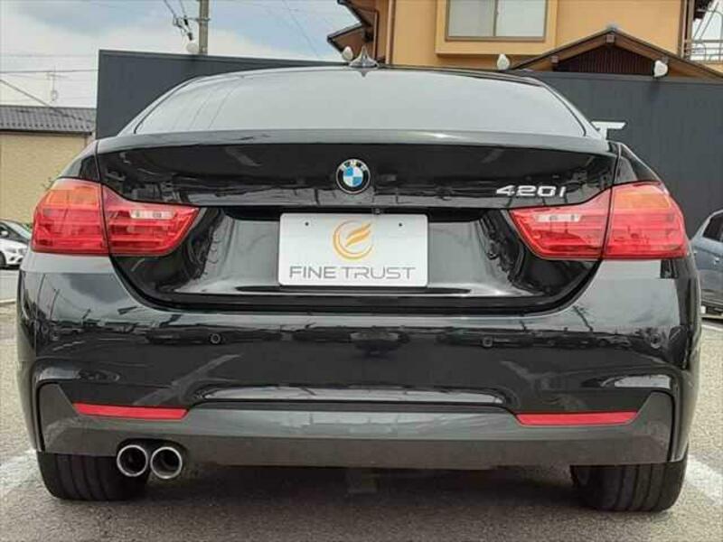 4 SERIES