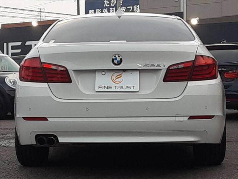 5 SERIES