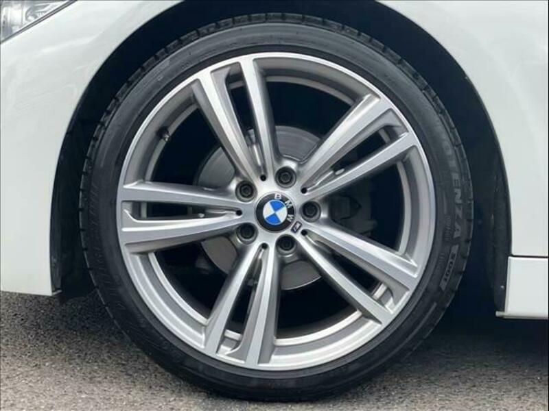 4 SERIES