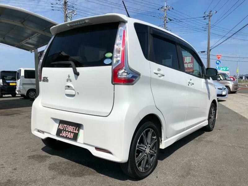 EK CUSTOM