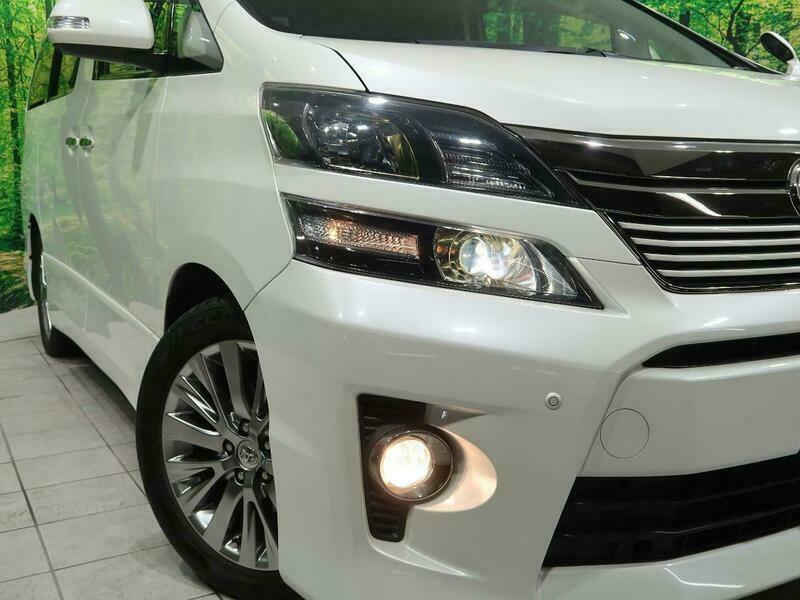 VELLFIRE-29