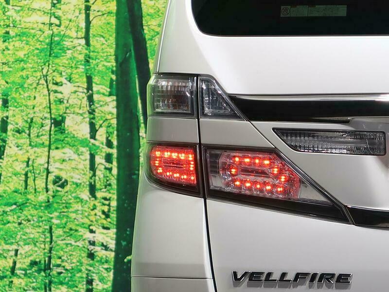 VELLFIRE-24