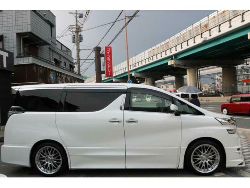 VELLFIRE