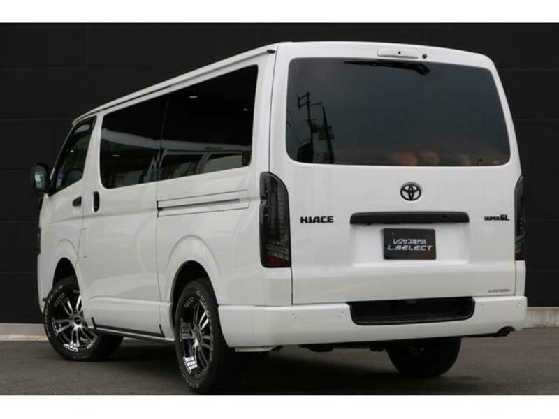 HIACE VAN