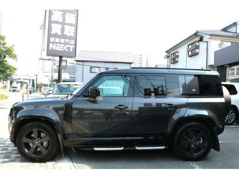 DEFENDER