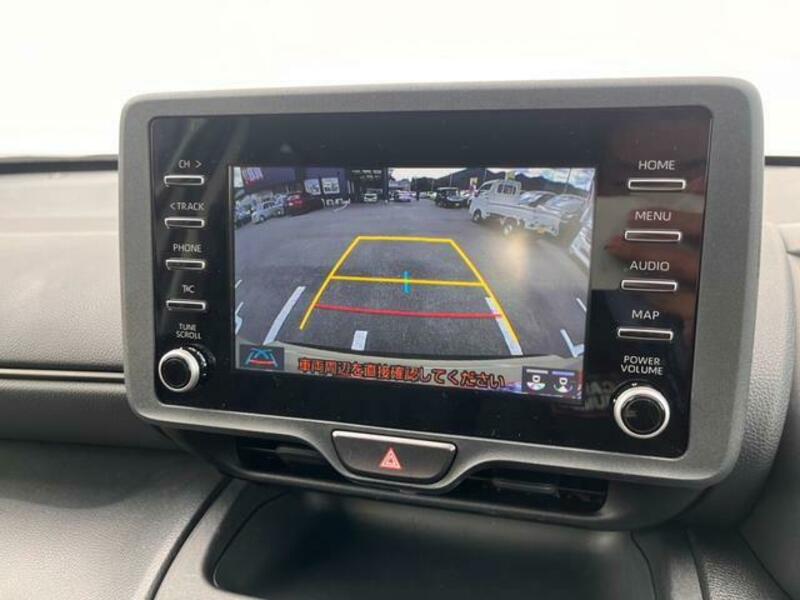 YARIS CROSS