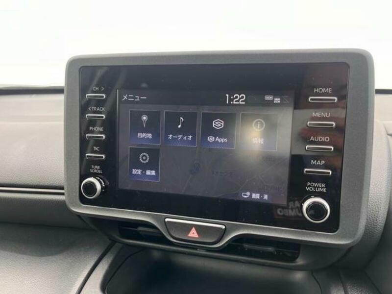 YARIS CROSS