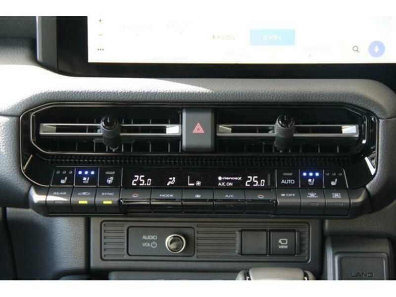 LAND CRUISER 250