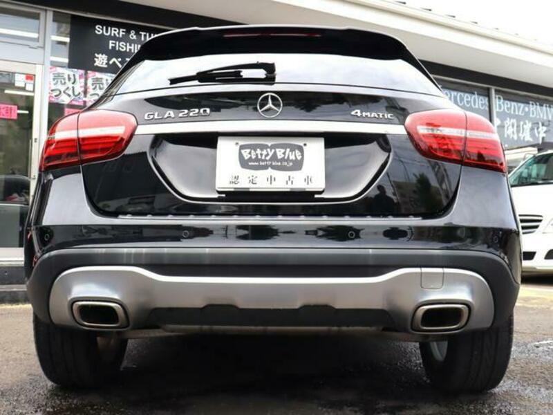 GLA CLASS