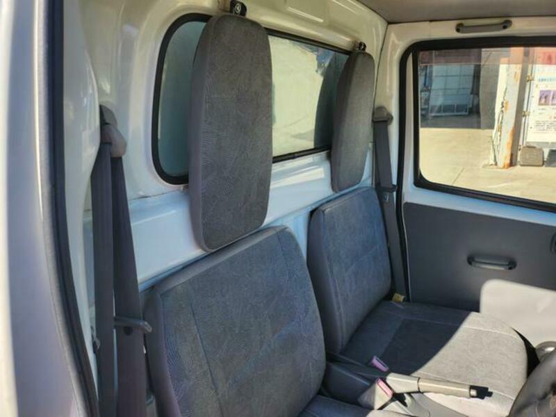 MINICAB TRUCK