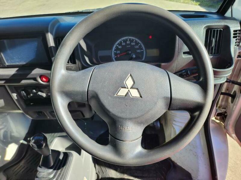 MINICAB TRUCK