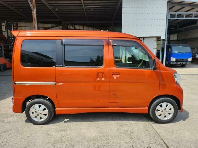 ATRAI WAGON
