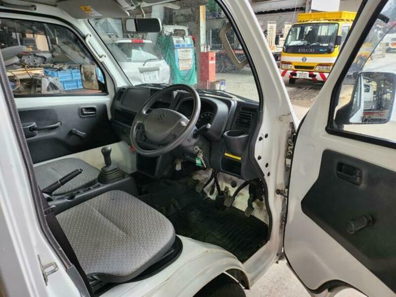 CARRY TRUCK