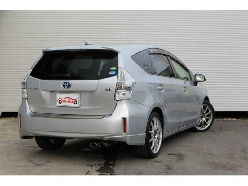 PRIUS ALPHA