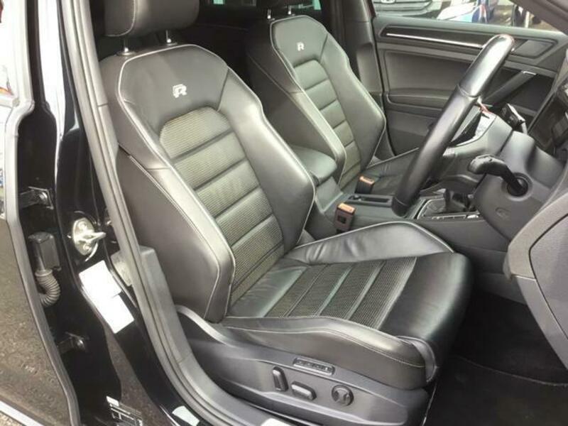 GOLF R