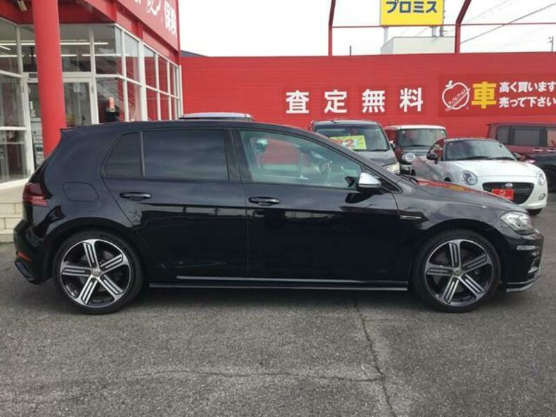 GOLF R