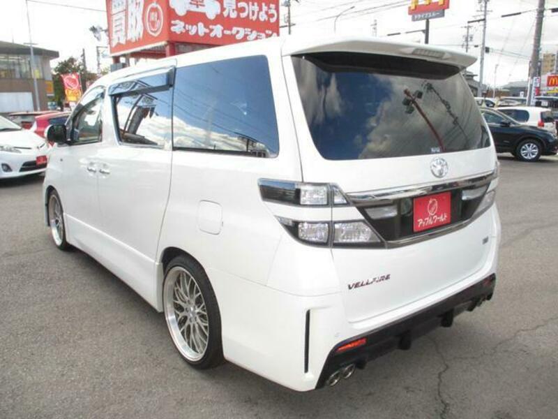 VELLFIRE