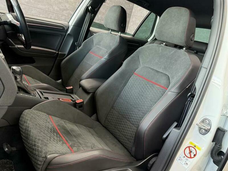 GOLF GTI