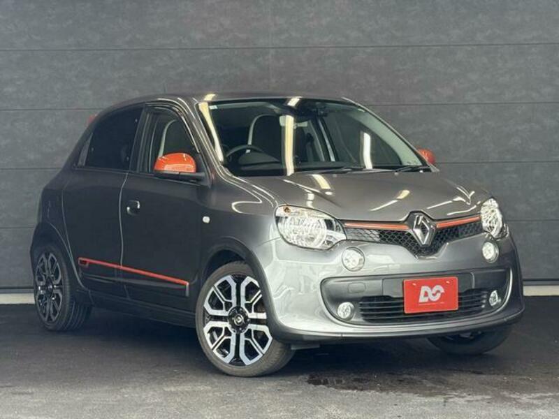 TWINGO