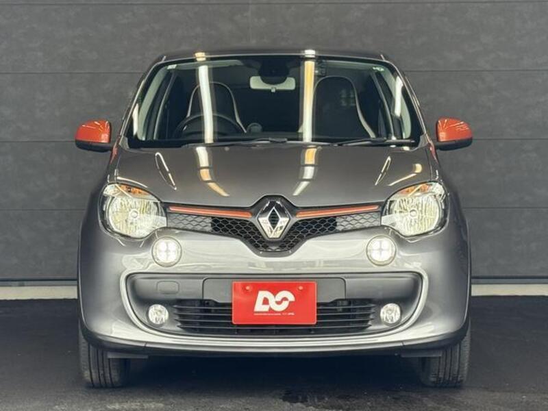 TWINGO