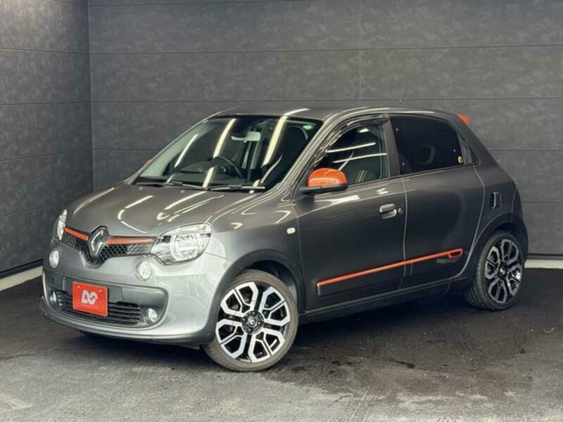 TWINGO