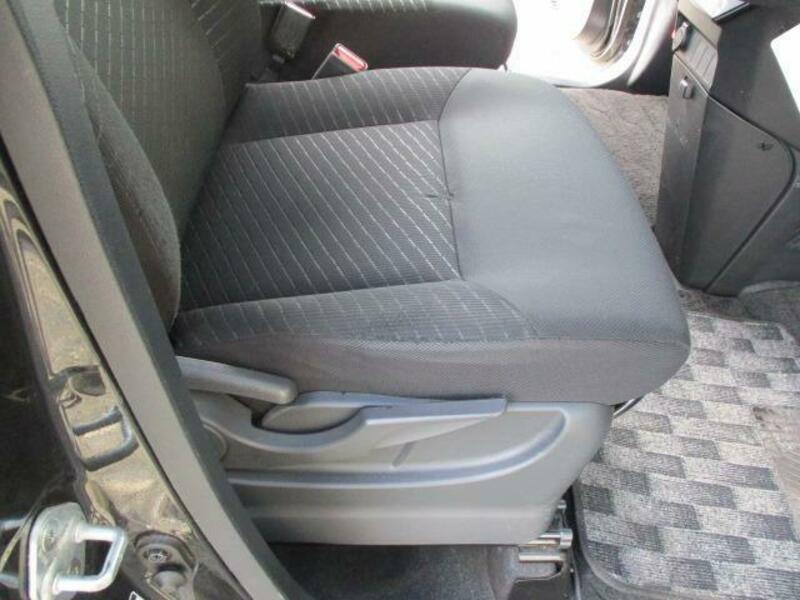 ROOMY