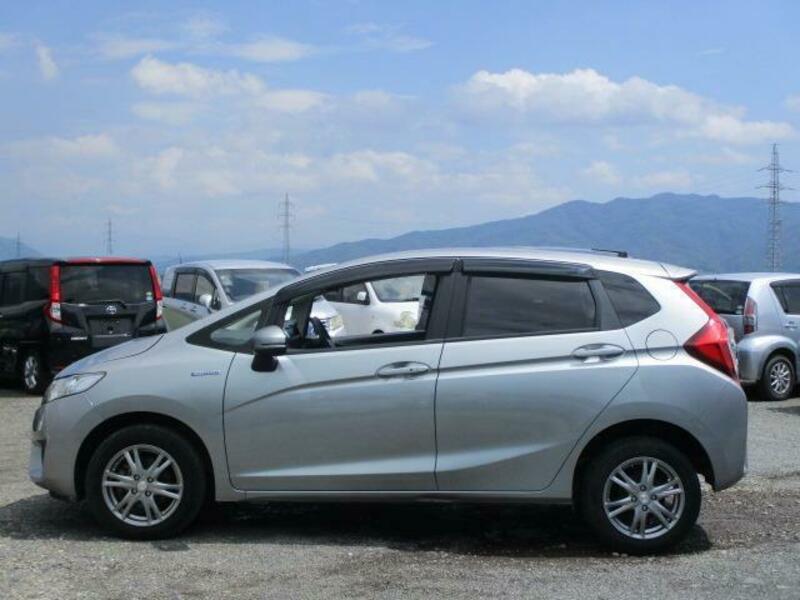 FIT HYBRID