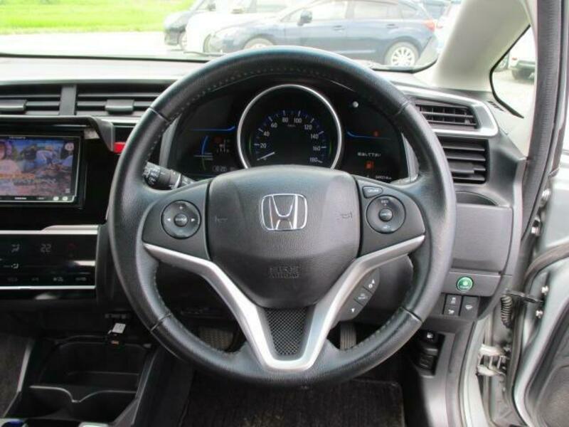 FIT HYBRID