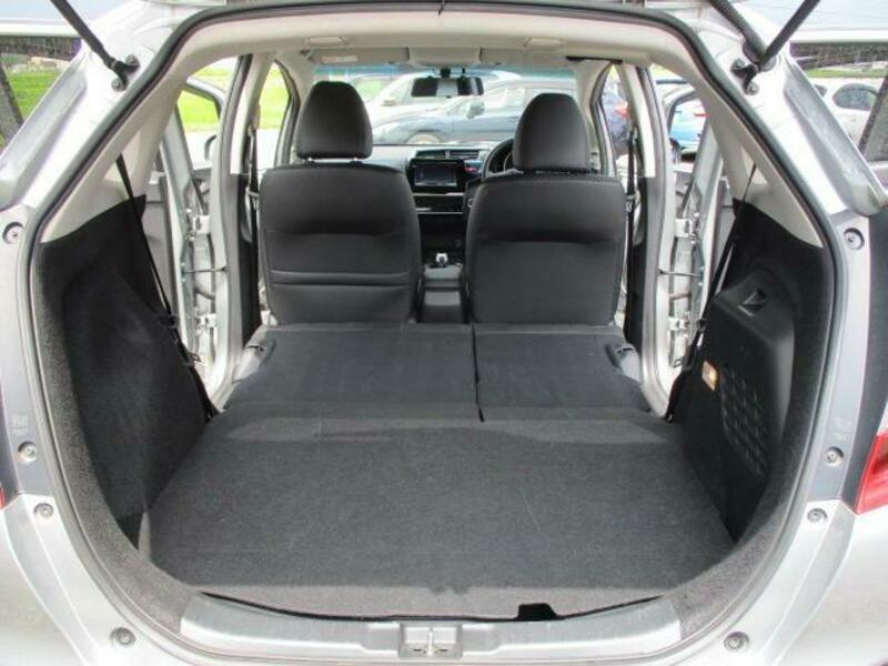 FIT HYBRID