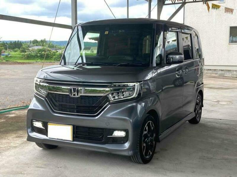 HONDA N BOX CUSTOM