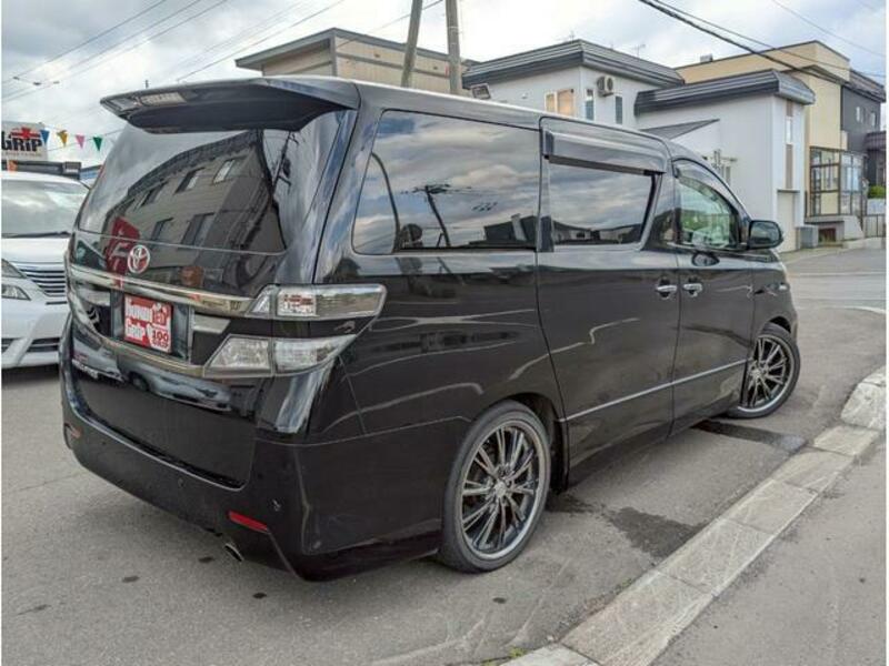VELLFIRE