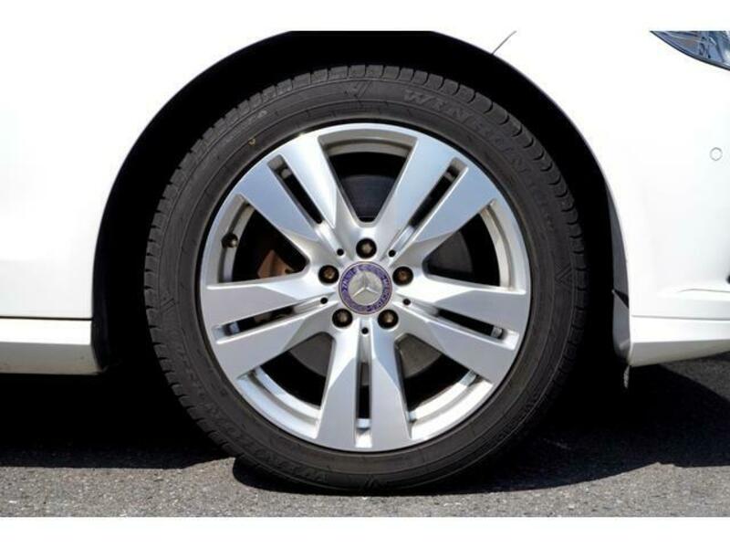 E-CLASS