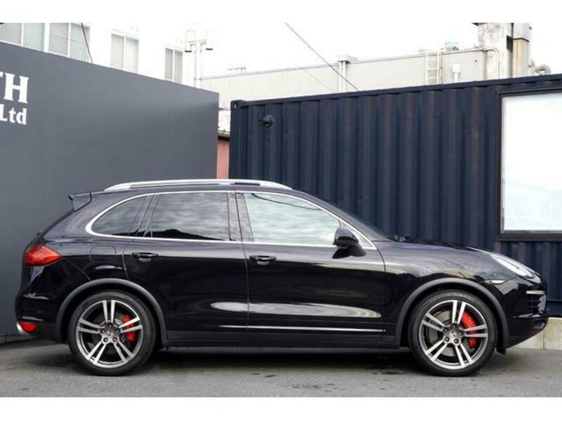 CAYENNE
