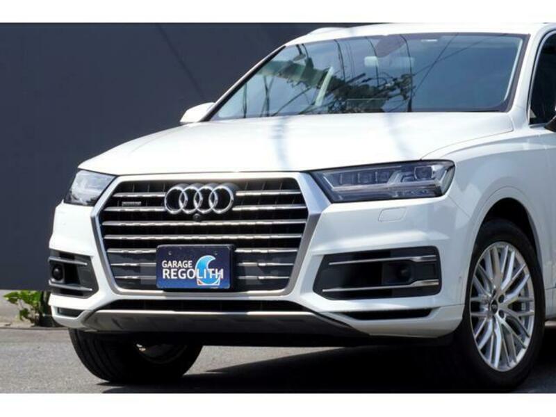 Q7