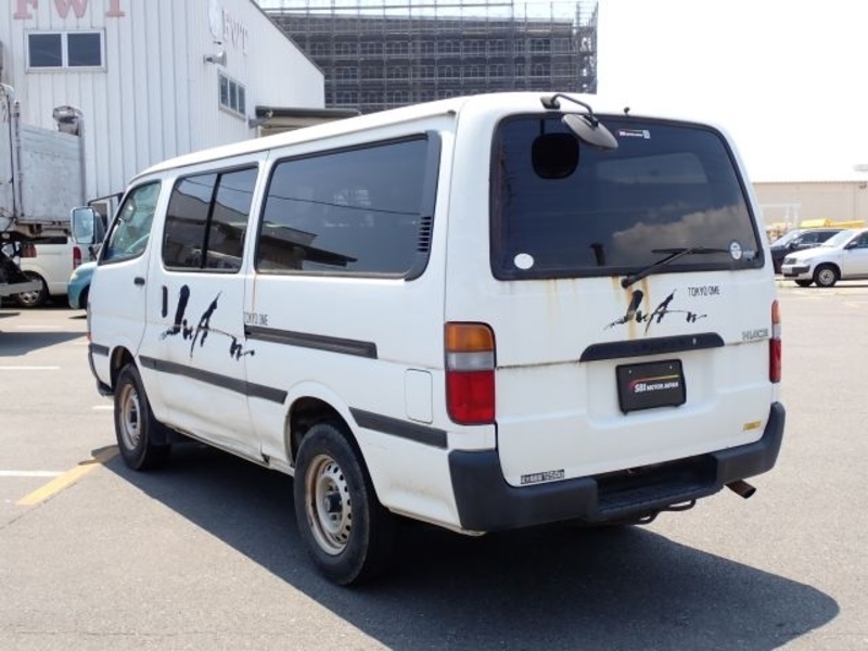 HIACE VAN