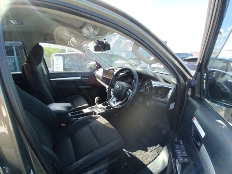 HILUX