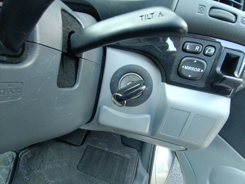 TOURING HIACE