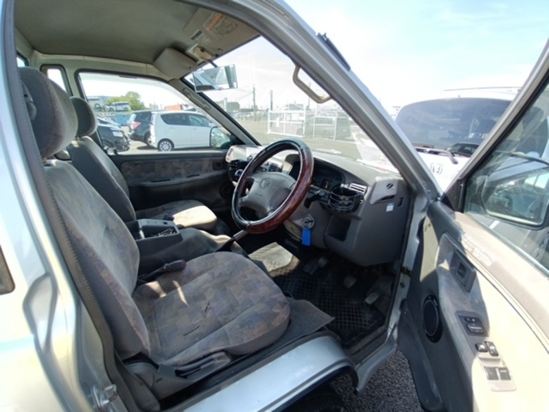 TOWNACE TRUCK