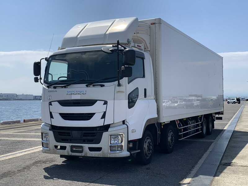 ISUZU GIGA