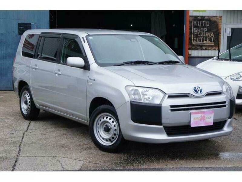 TOYOTA SUCCEED