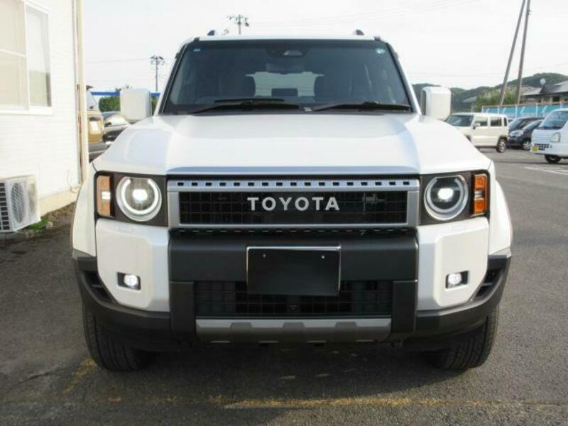 LAND CRUISER 250