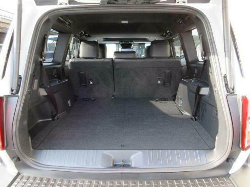 LAND CRUISER 250