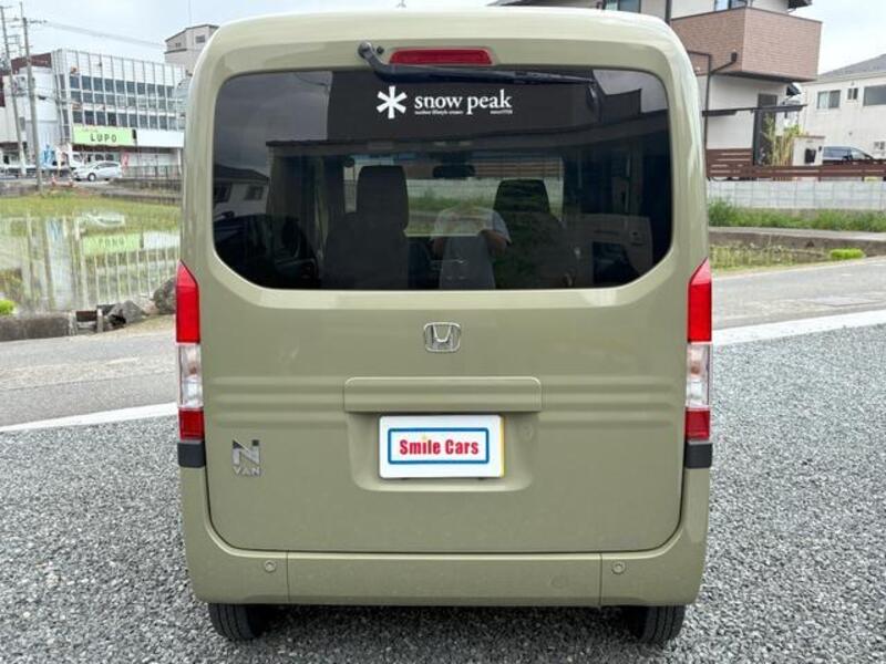 N-VAN
