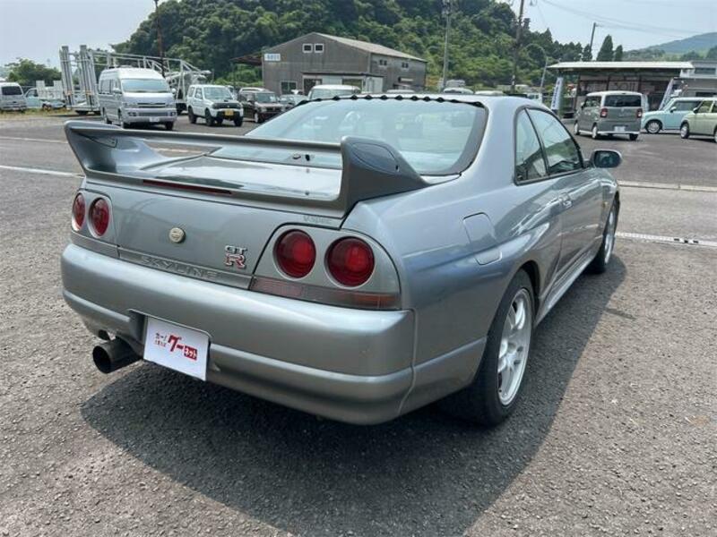 SKYLINE